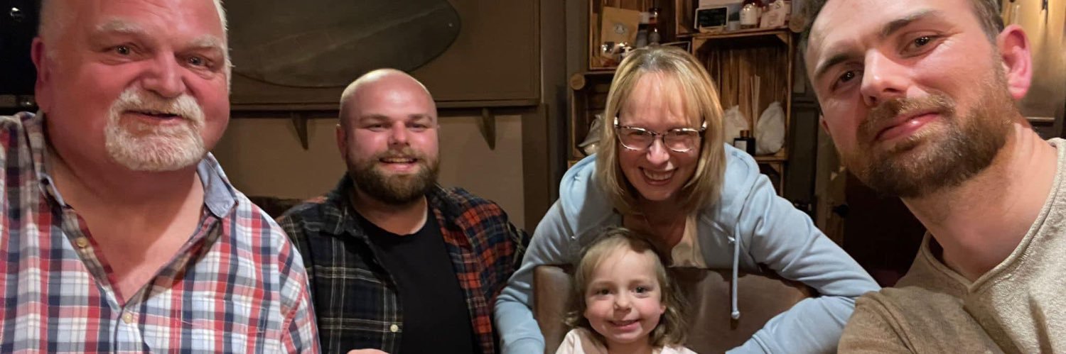 HungryHeck's profile banner image