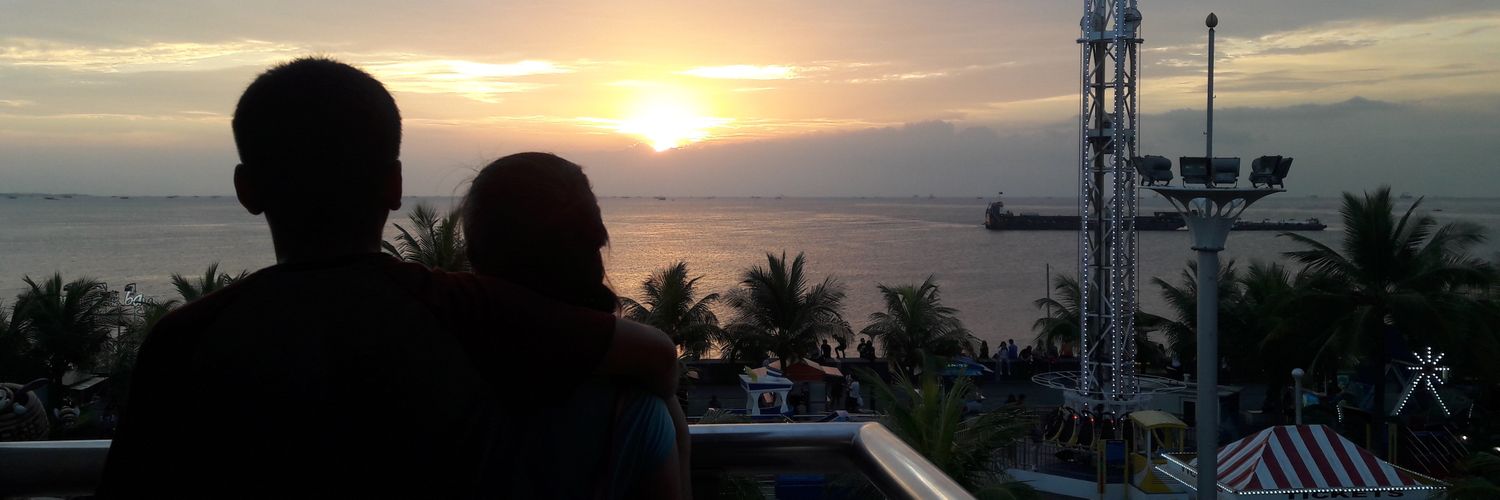 iamnnej's profile banner image