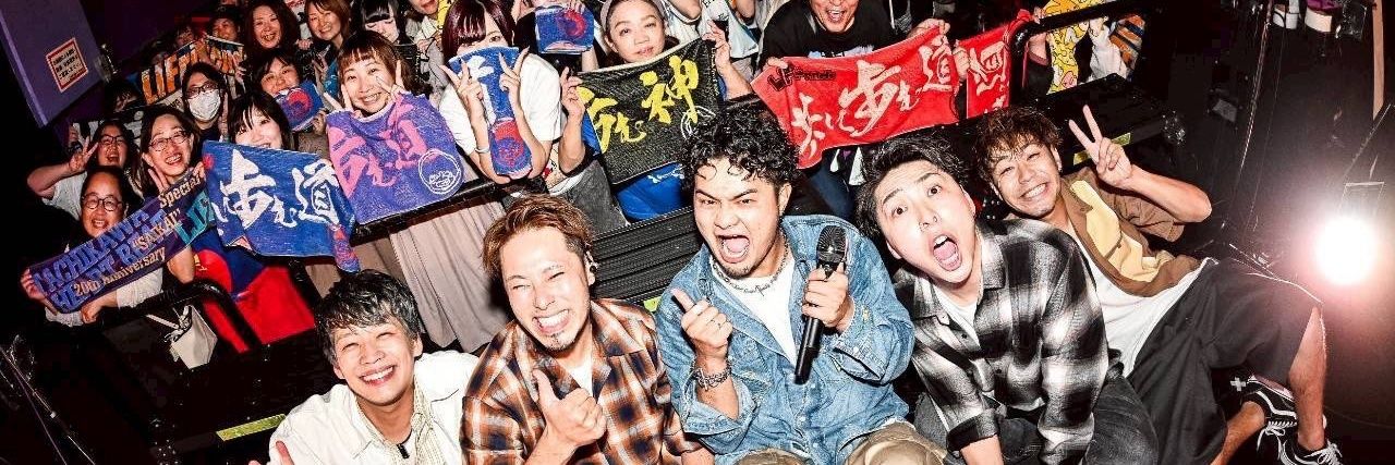 maysyk's profile banner image