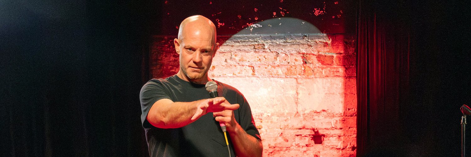 Bobby Comedia banner