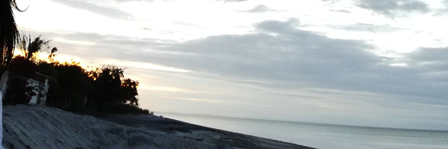 EssyeO's profile banner image
