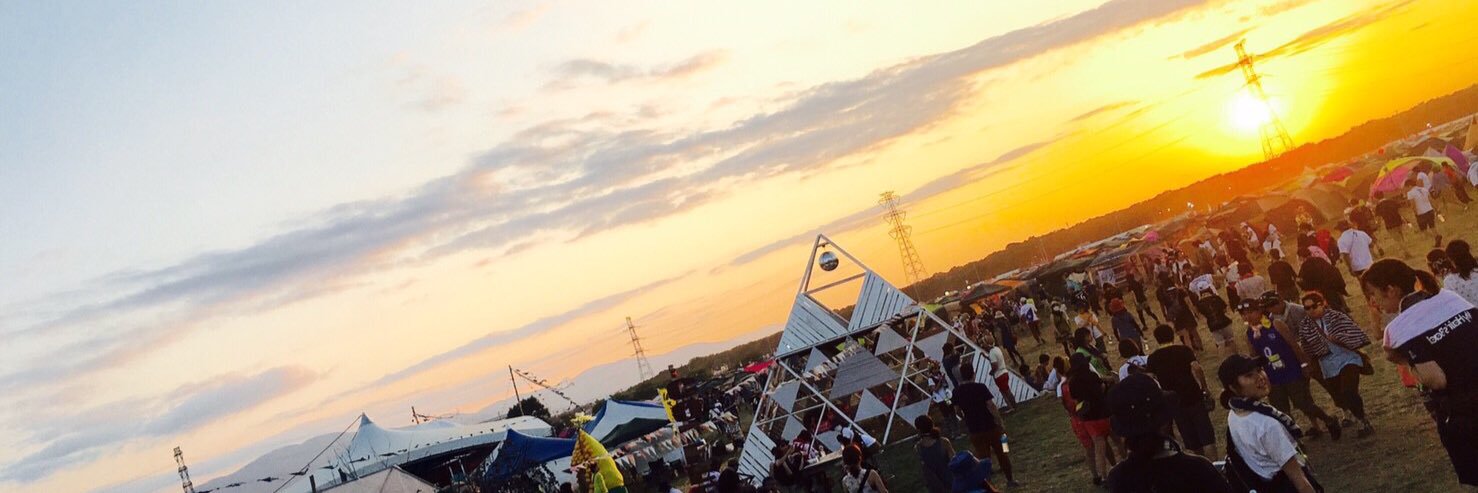 Akapom1208's profile banner image