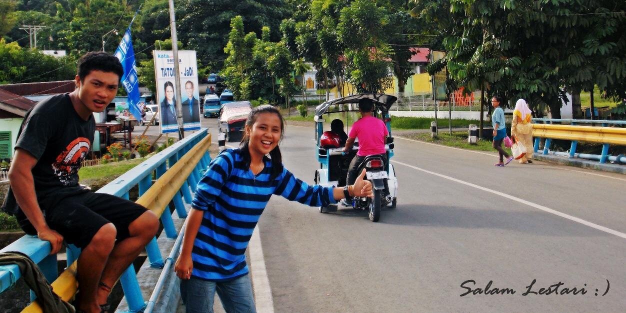 ester_kapong's profile banner image
