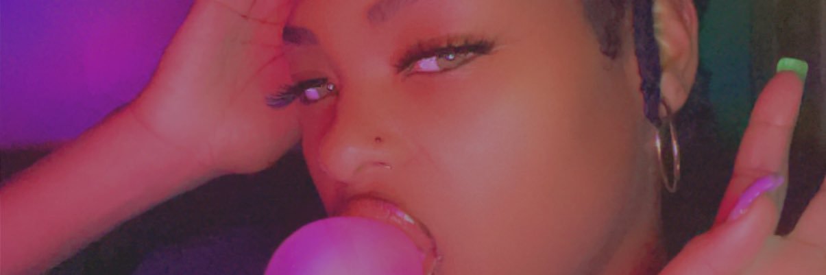 iamwealthybee's profile banner image