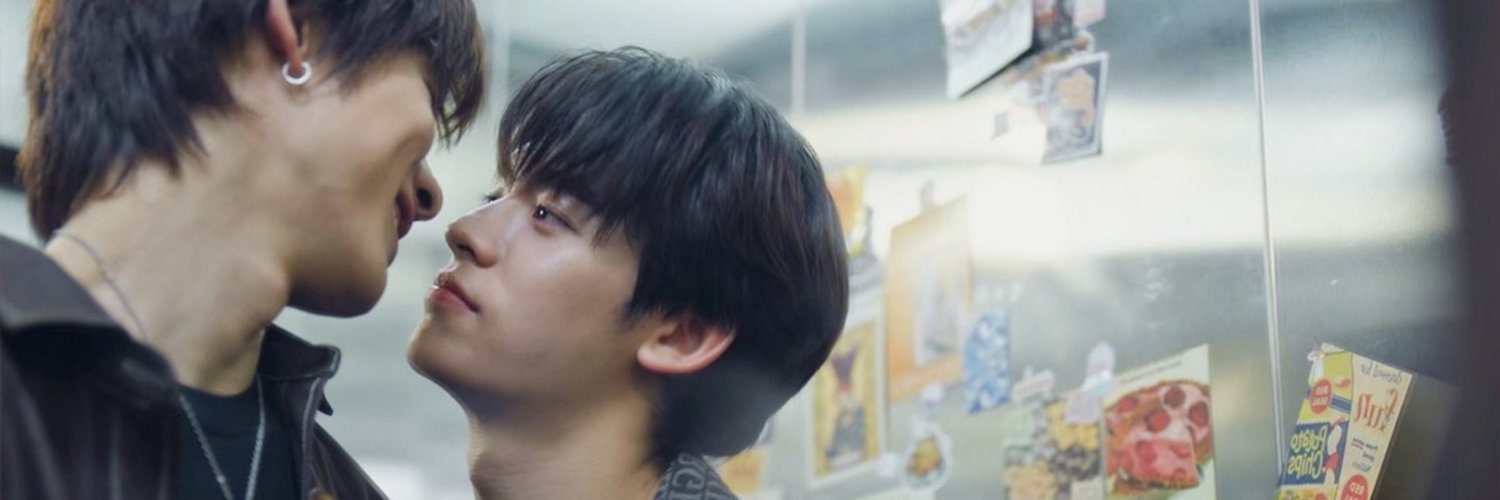 ddddxagust's profile banner image