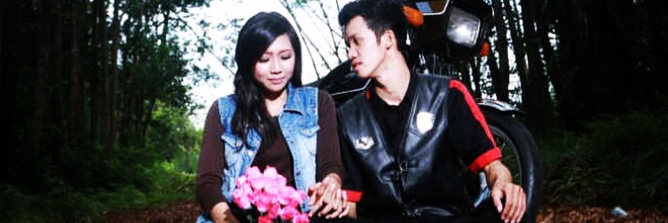 Thiya_Hasiani's profile banner image
