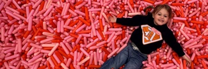 lesmoberg's profile banner image