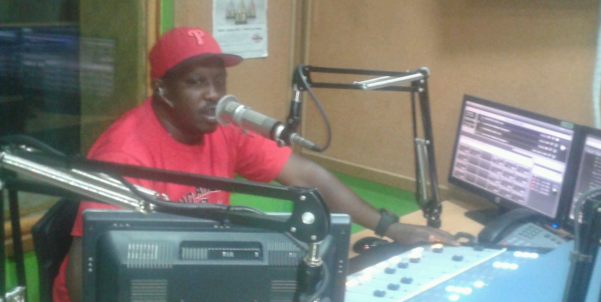 toldoqurya radio jambo banner