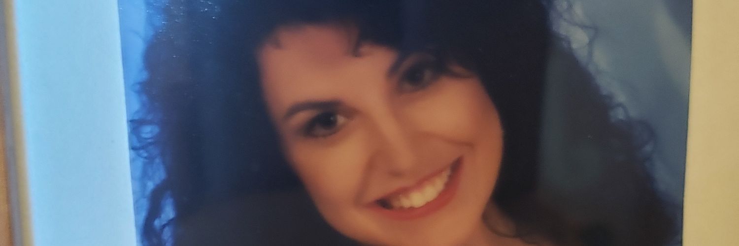 lisareiss's profile banner image
