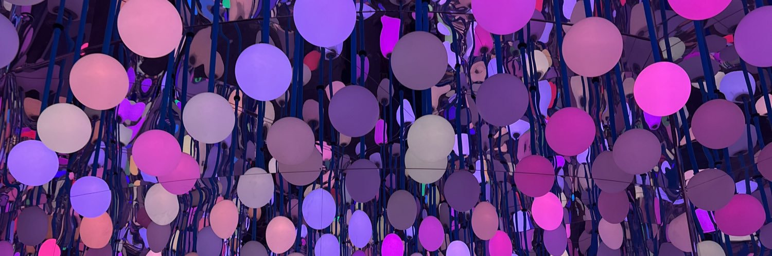 em_brit's profile banner image