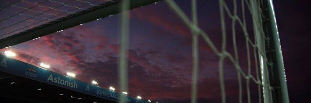 Damian Dexter 🤍💙💛 banner