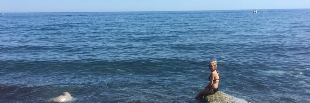 vikki6767's profile banner image