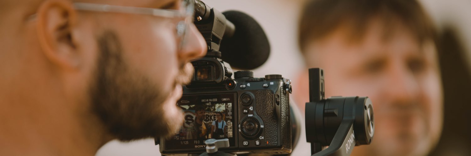 fotoburg's profile banner image