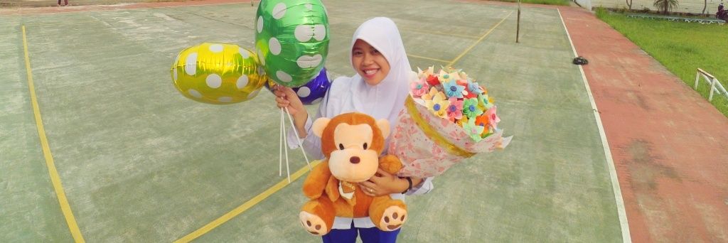 Indri Alvita 🦄 banner