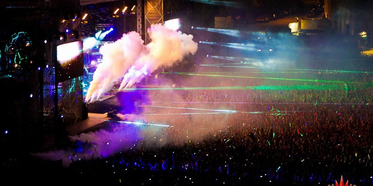 Weekend Festival banner