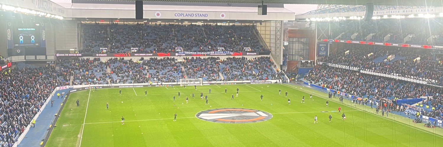 weebluenose's profile banner image
