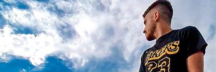 eugesimoni's profile banner image