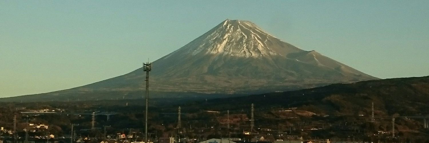 abeeeyuri's profile banner image