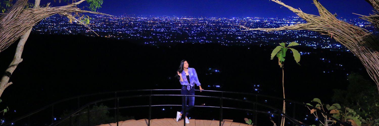 ichanyil's profile banner image