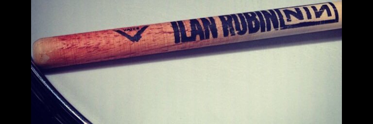 lalienis's profile banner image