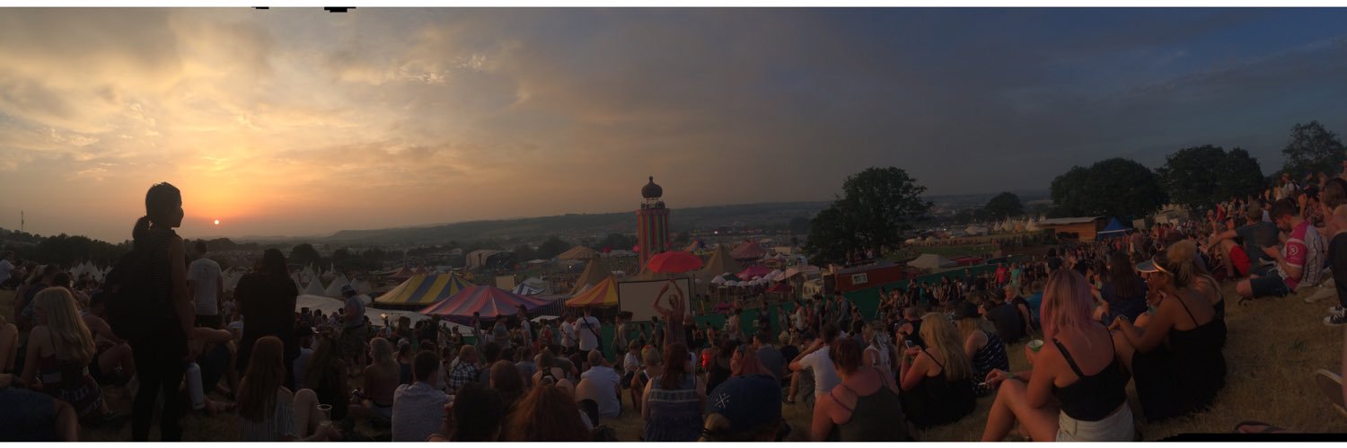 dannirickard's profile banner image