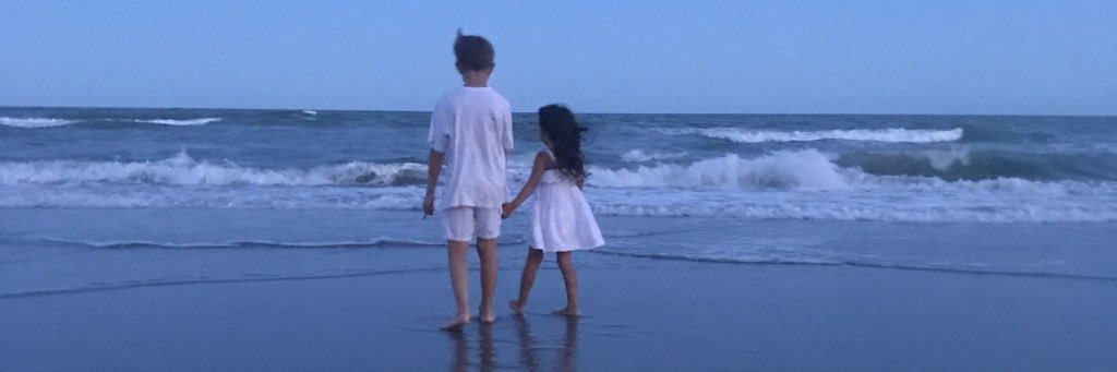 elareflects's profile banner image