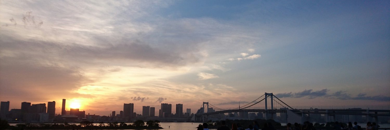 ちょこから離れるまりこ banner