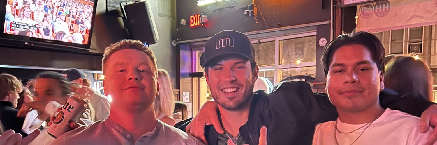 U banner