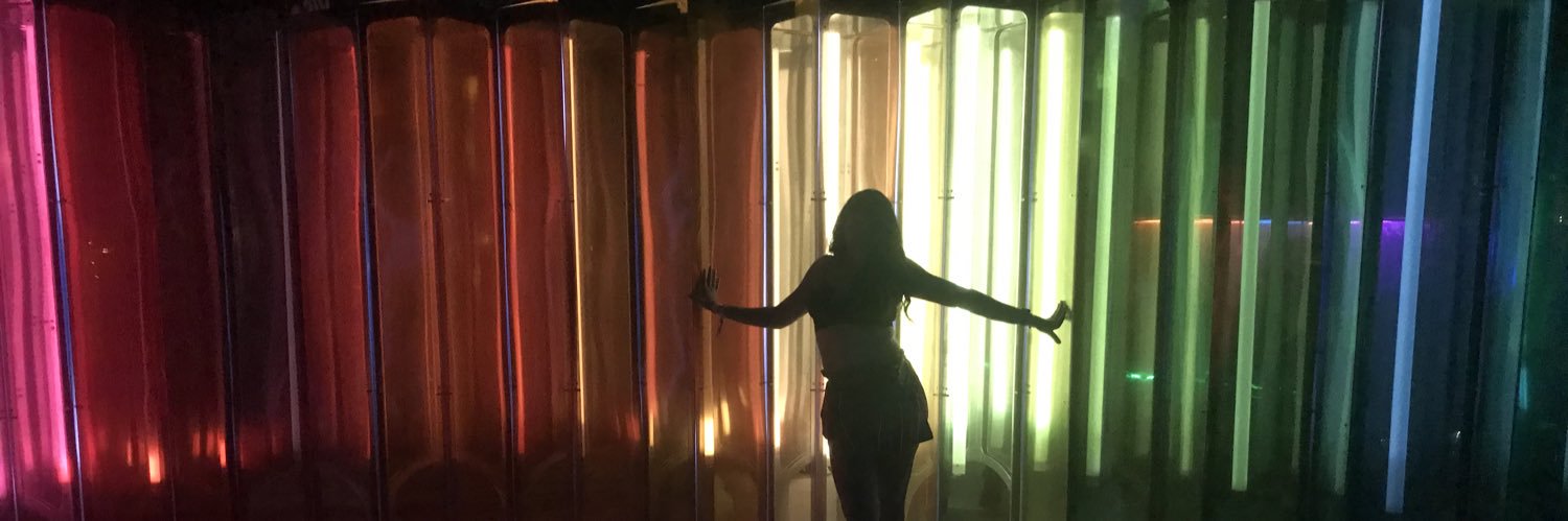 lisgzz24's profile banner image