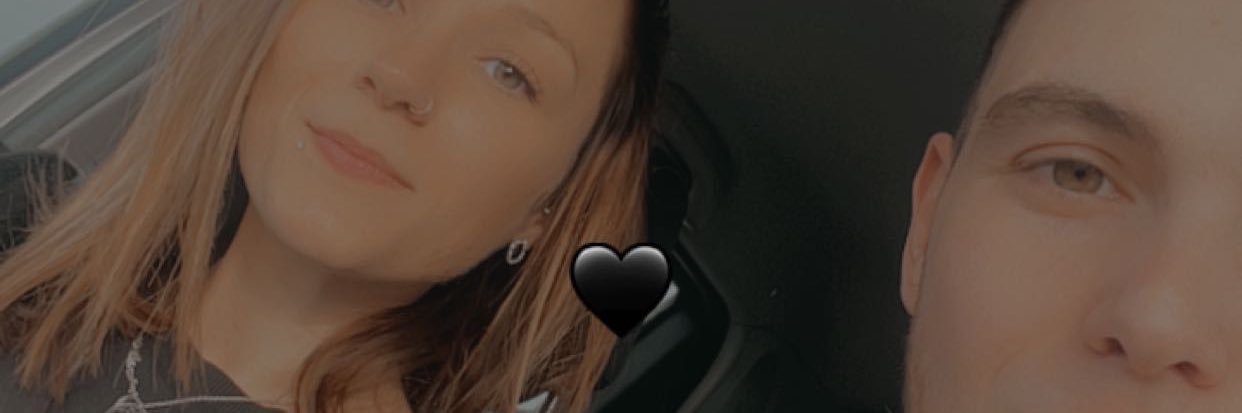 ManonB12's profile banner image