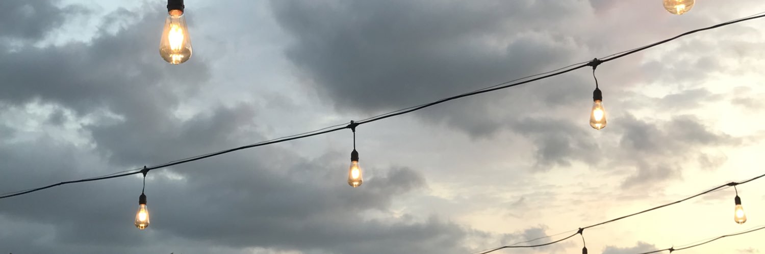 isnainingtyas's profile banner image