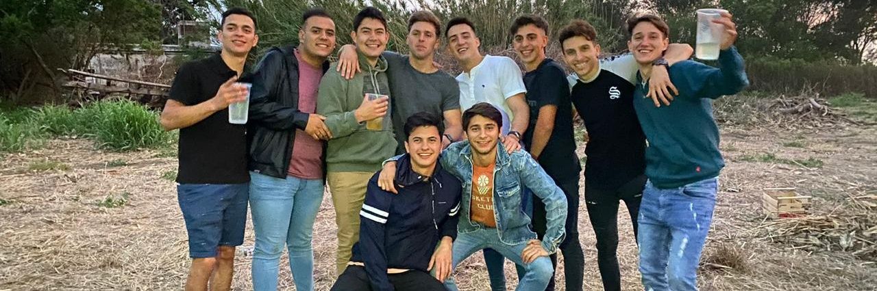MedioChino3's profile banner image