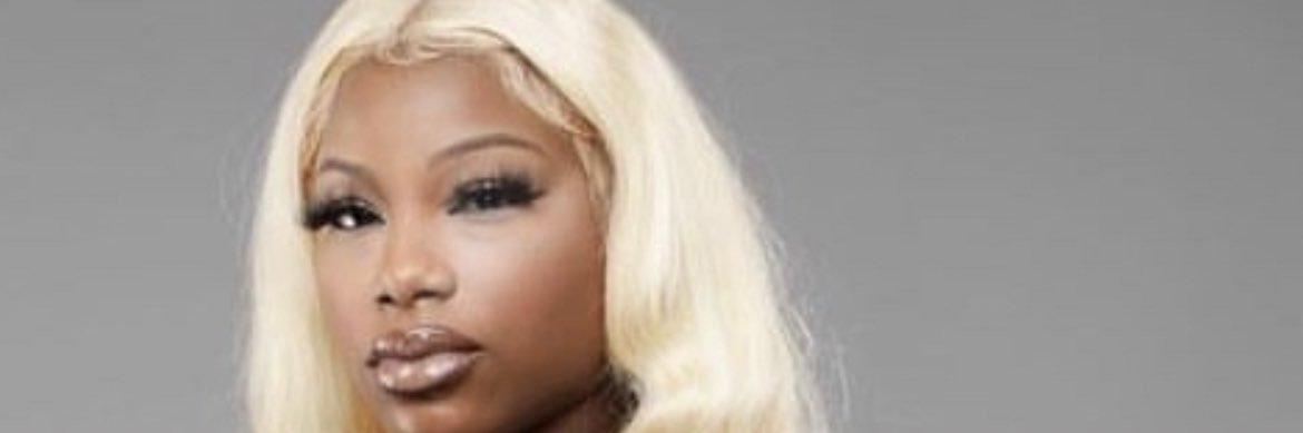 Shesqueene's profile banner image