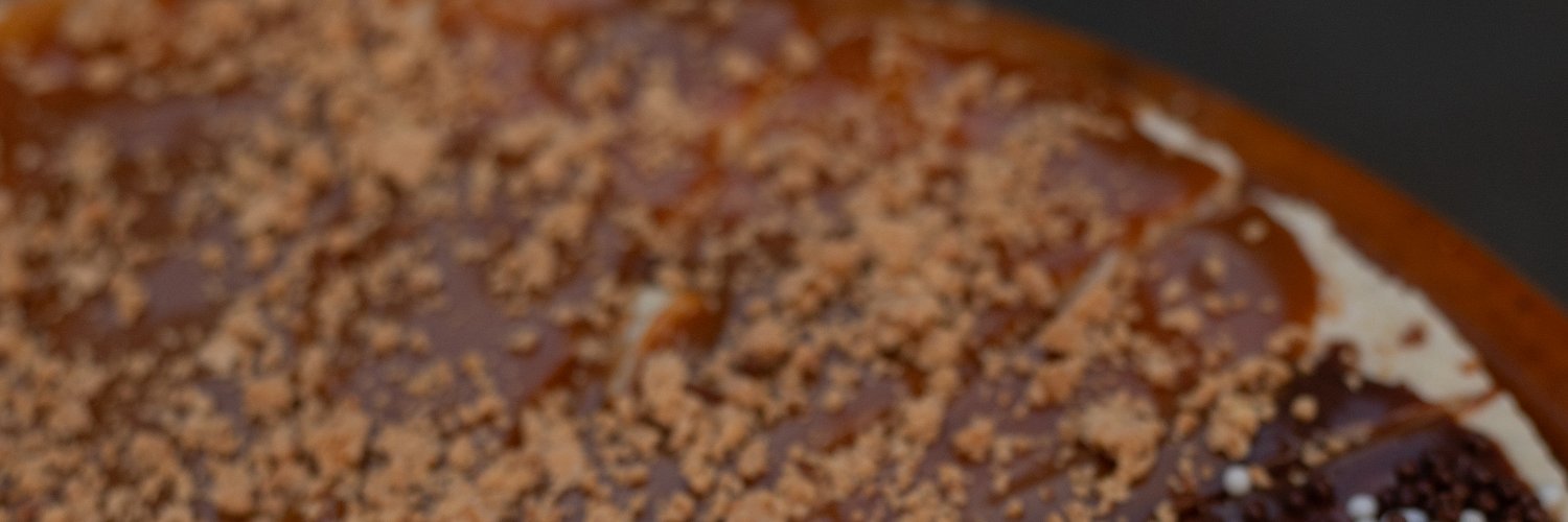 van_vicentin's profile banner image