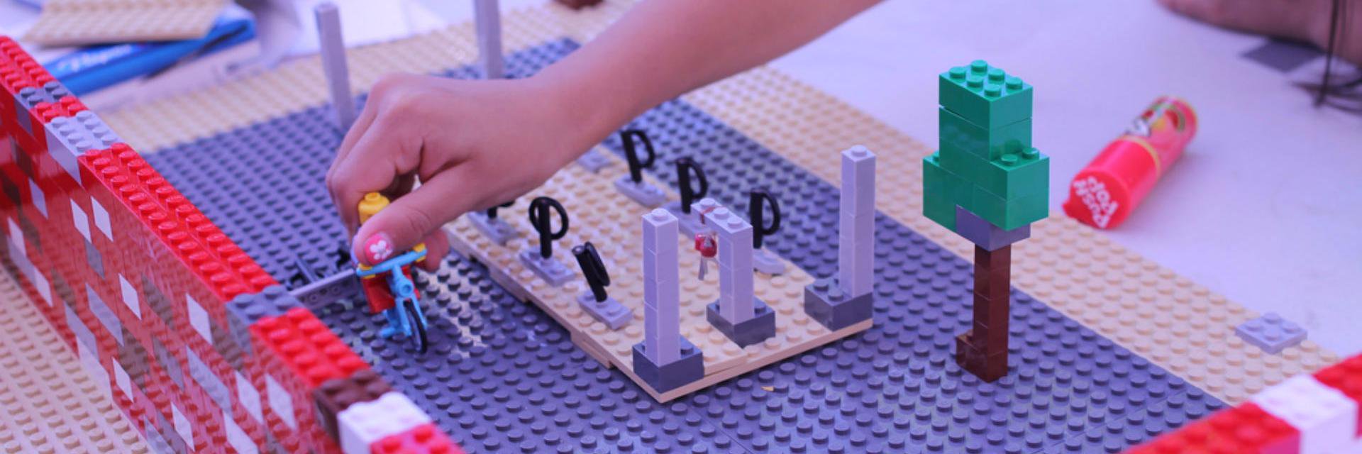 Mariko Davidson 🚲🏄🏻‍♀️🌇 banner