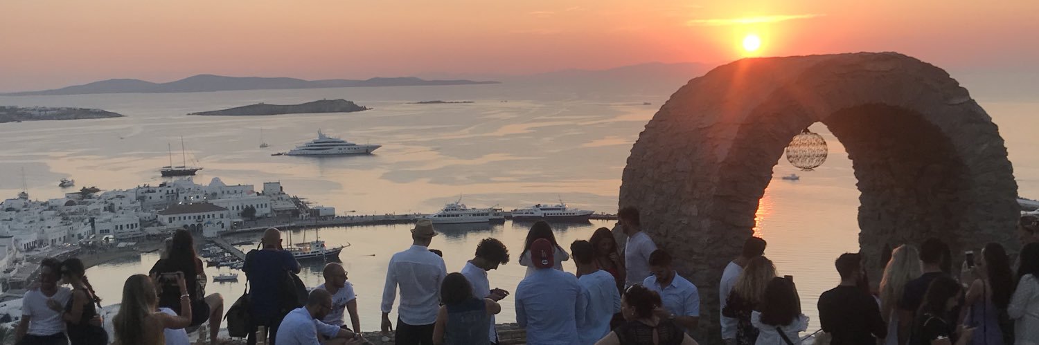 genislato7's profile banner image