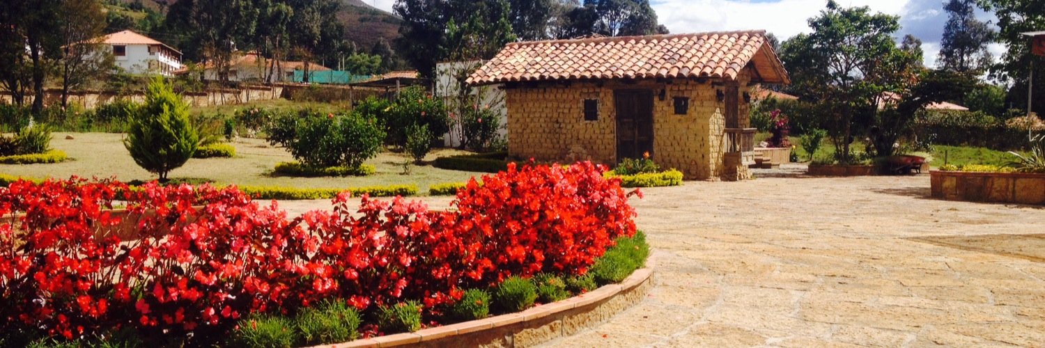 MariaMHuezo's profile banner image