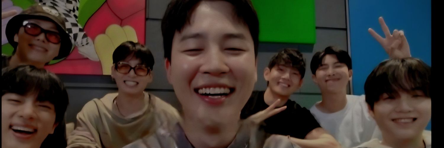 yovatwt's profile banner image