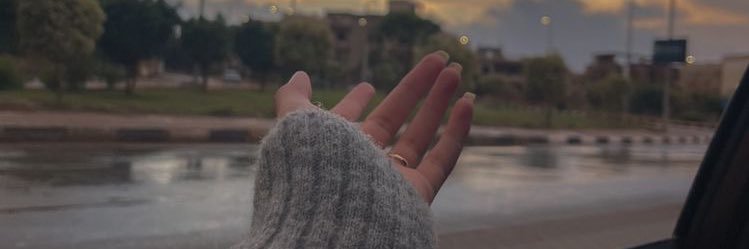 DewiNurhas's profile banner image