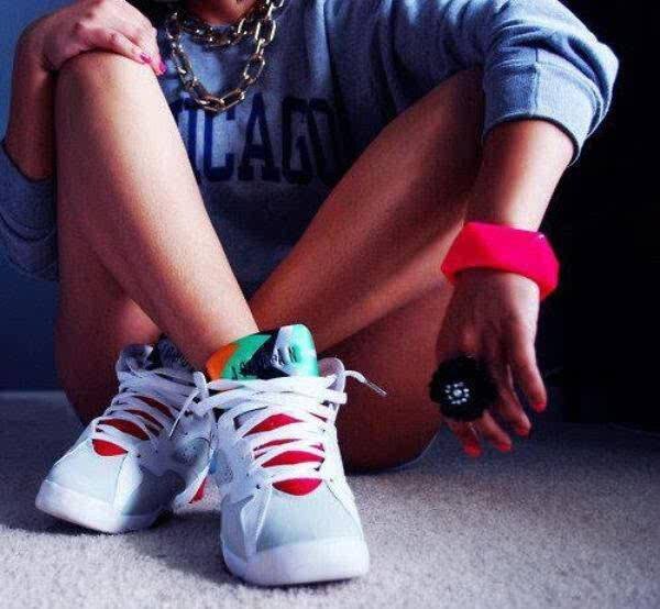 YMCMB_queen's profile banner image