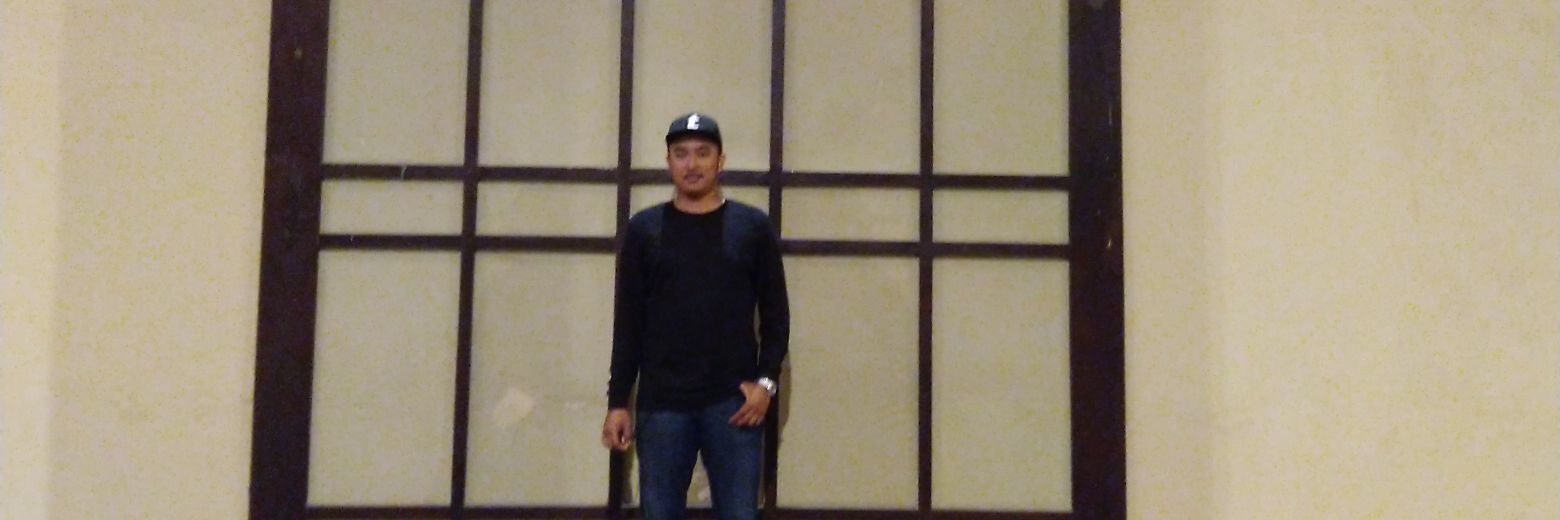 hlmfjr's profile banner image