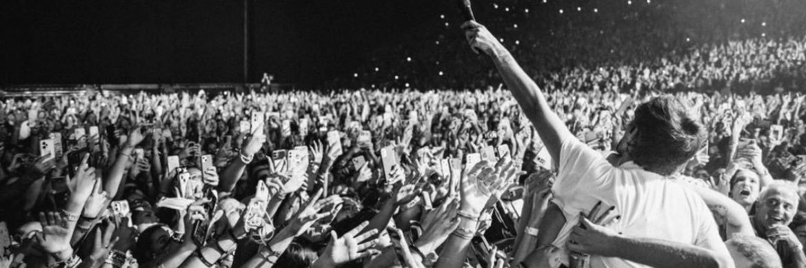 ℳ banner