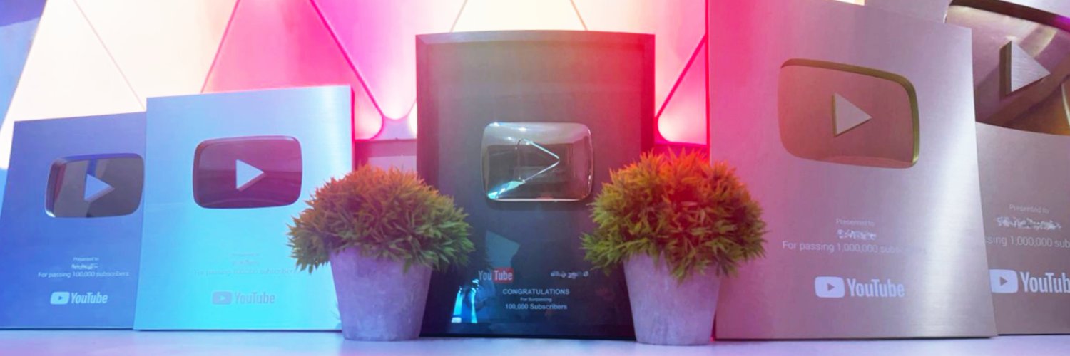 WhiteZunder 🦊 banner