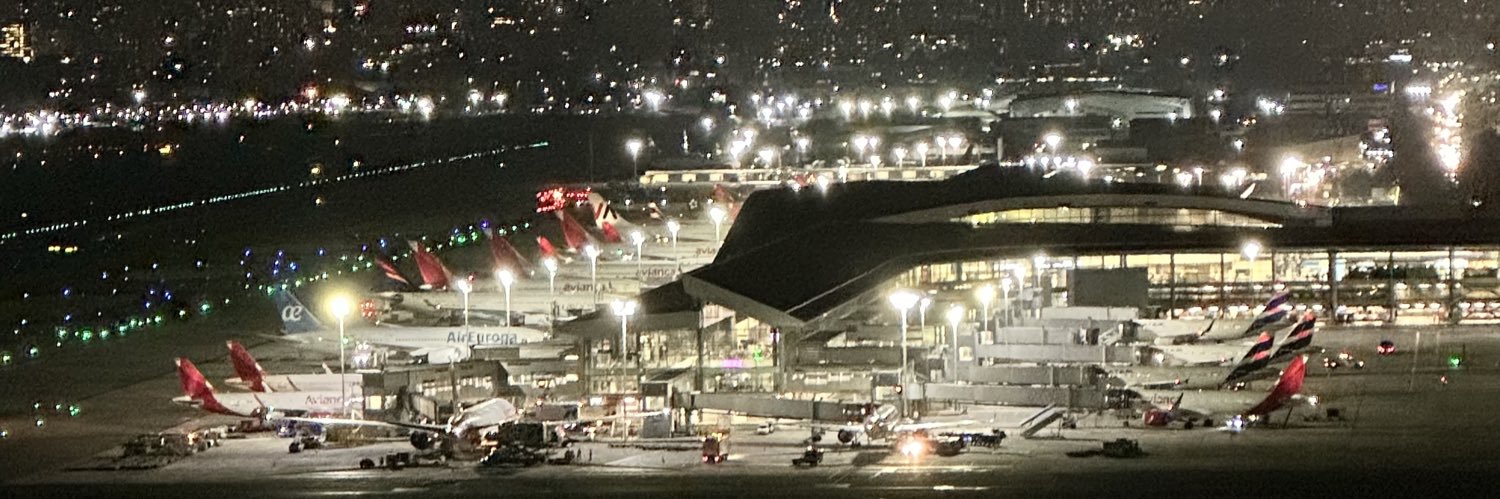 Mauricio Salcedo banner