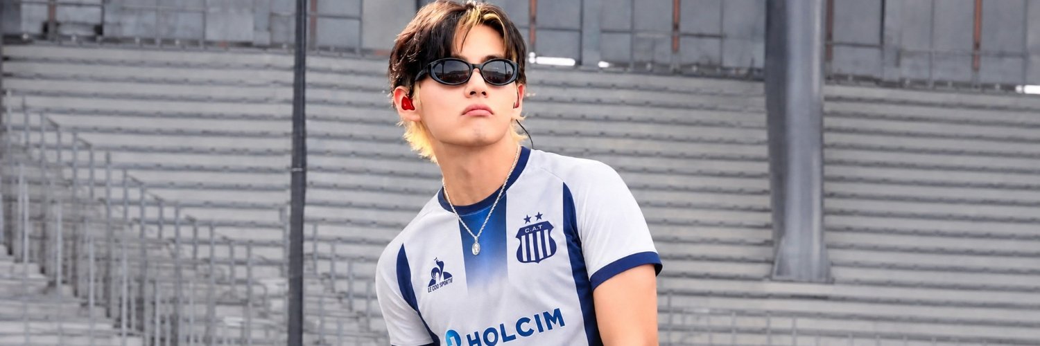 laylavivanco's profile banner image