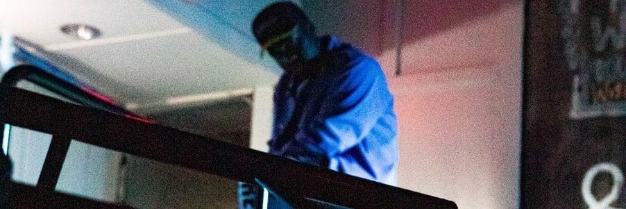 Chi banner