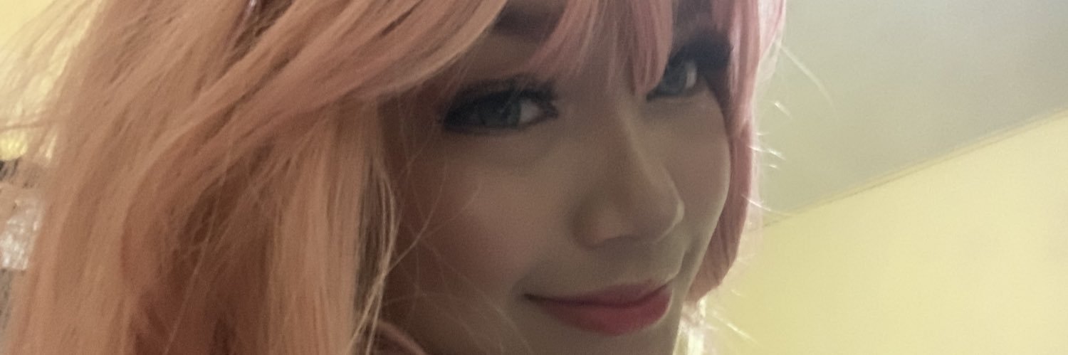 Trisyaaa_15's profile banner image