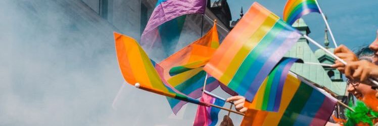 tashahutt's profile banner image