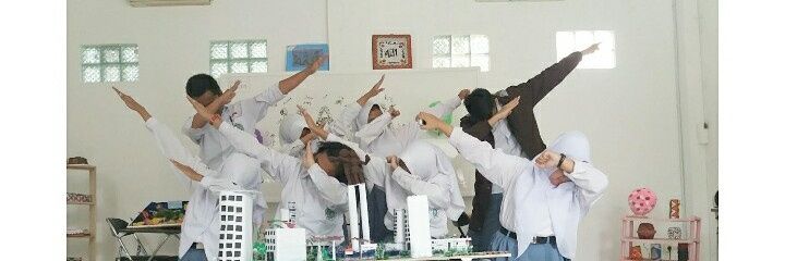 Desi_Retnosari's profile banner image
