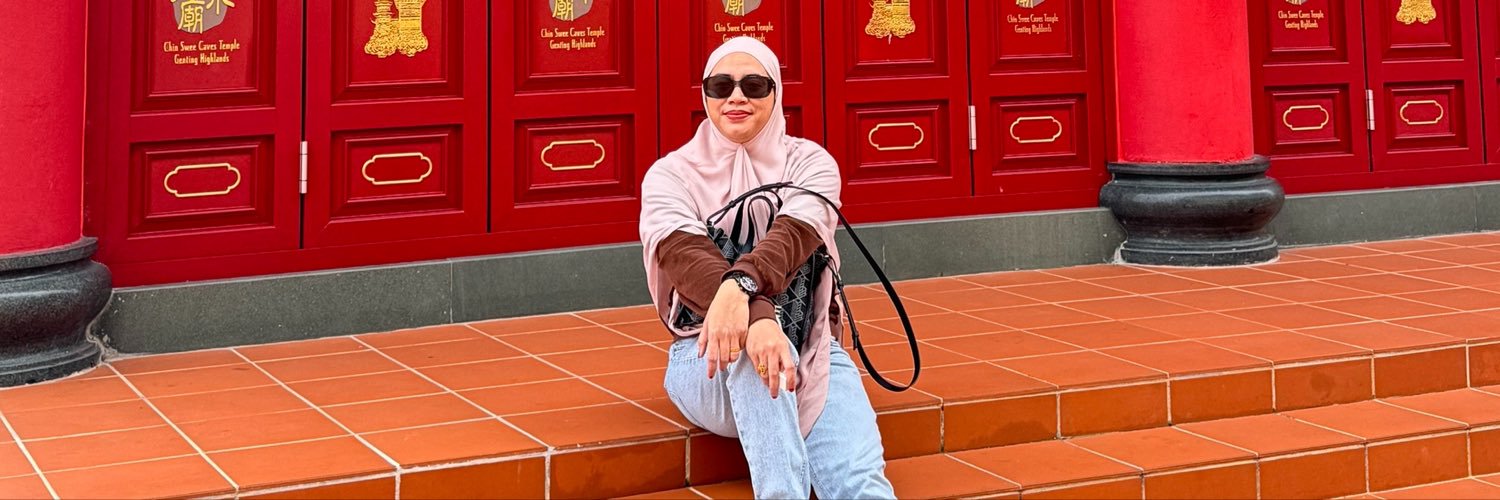 bukjee's profile banner image
